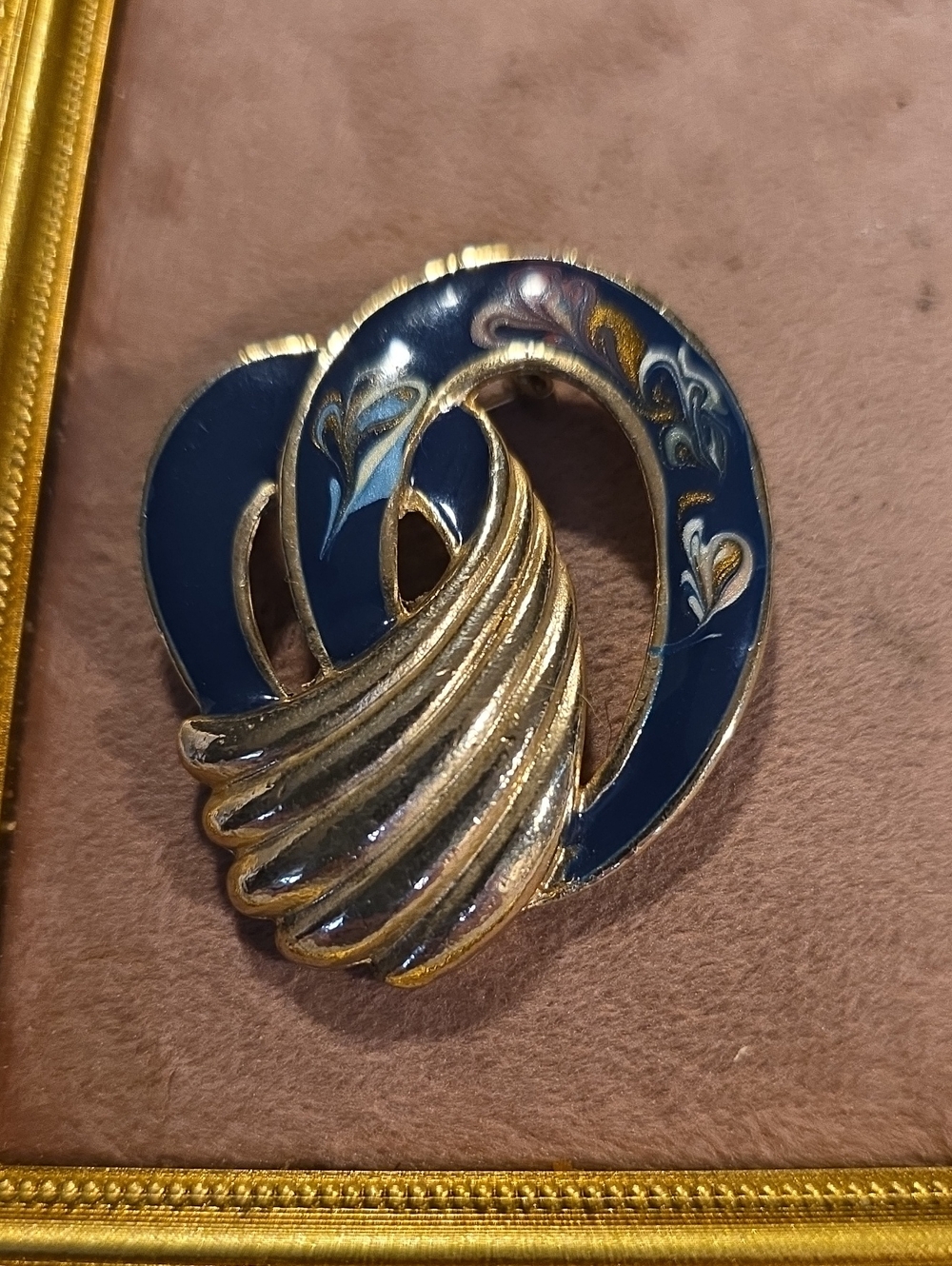 Vintage 1980s Navy Blue Enamel & Gold Tone Swirl Brooch